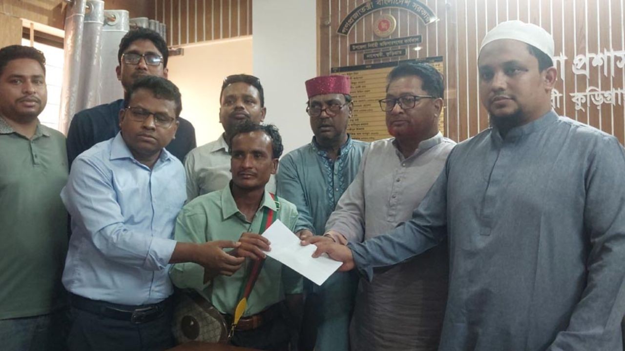 ভাইরাল কন্টেন্ট ক্রিয়েটর ভূমিহীন তাজু ভাইয়ের পাশে দাঁড়িয়েছে নাগেশ্বরী উপজেলা প্রশাসন